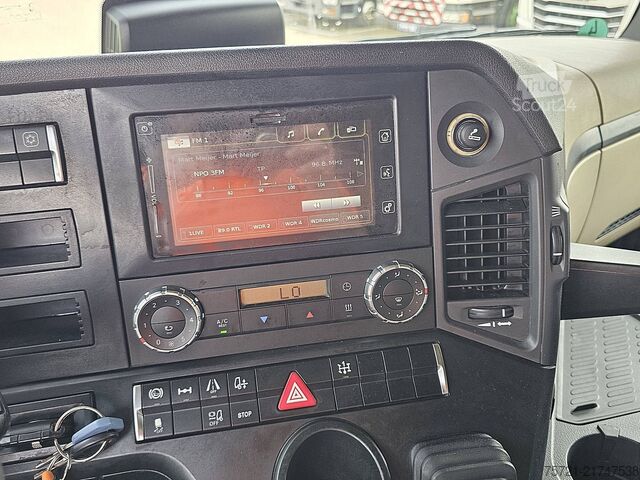 Standard-SZM MERCEDES-BENZ ACTROS 1843