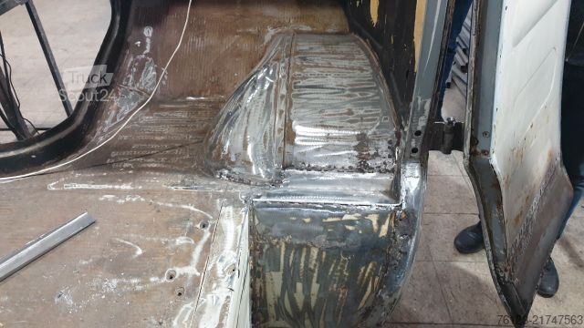 حافلة صغيرة MERCEDES-BENZ Vorgänger Sprinter O 319 Samba mit Faltdach AC