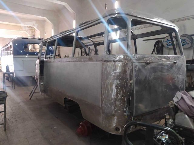 حافلة صغيرة MERCEDES-BENZ Vorgänger Sprinter O 319 Samba mit Faltdach AC