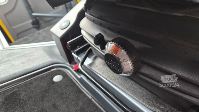 Minibus MERCEDES-BENZ 517 Sprinter GSR 2 Automatik 22 SS  Stock