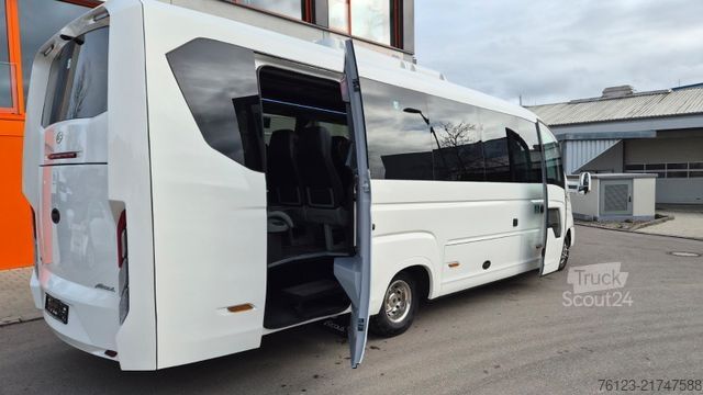 Minibusz IVECO 2x Daily 70 Lagerfahrzrug Ferqui Sunrise 2,5 m B