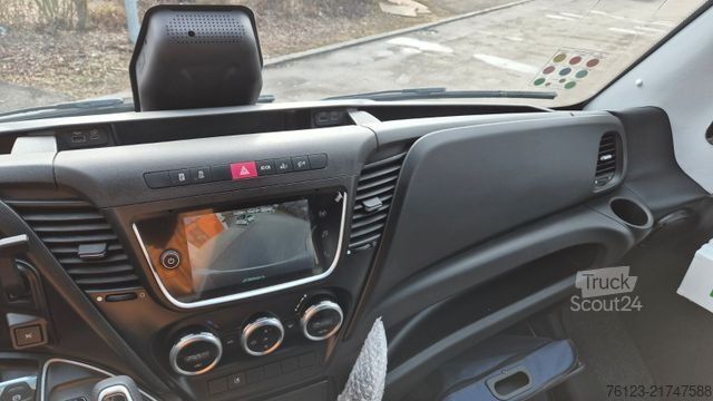 Minibusz IVECO 2x Daily 70 Lagerfahrzrug Ferqui Sunrise 2,5 m B