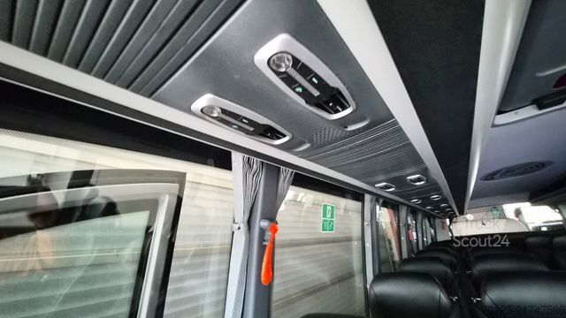 Minibusz IVECO 2x Daily 70 Lagerfahrzrug Ferqui Sunrise 2,5 m B