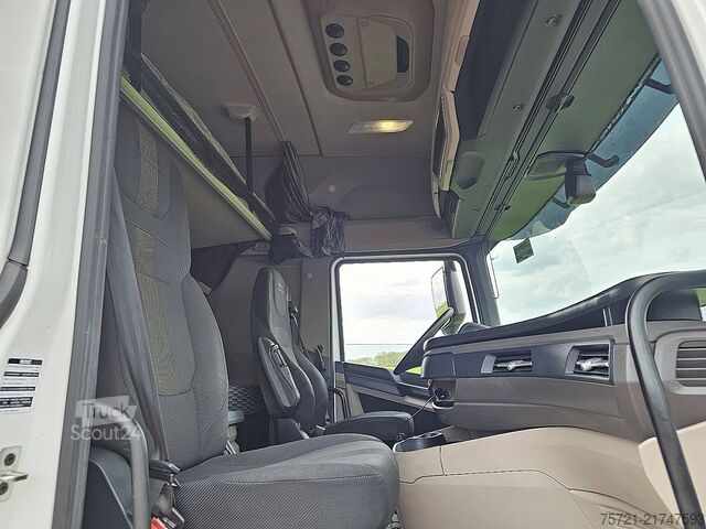 Standartinis-SZM DAF XG 480