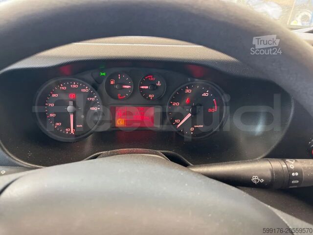 Transporte de personas IVECO Daily