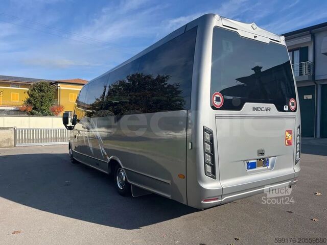 Meziměstský autobus Indcar Wing