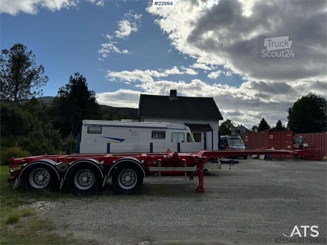 Konteinerių vežimas Fruehauf container semi-trailer