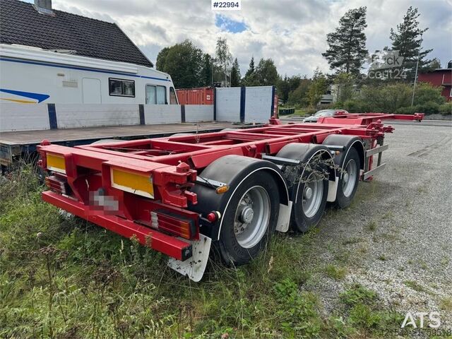 Konteinerių vežimas Fruehauf container semi-trailer