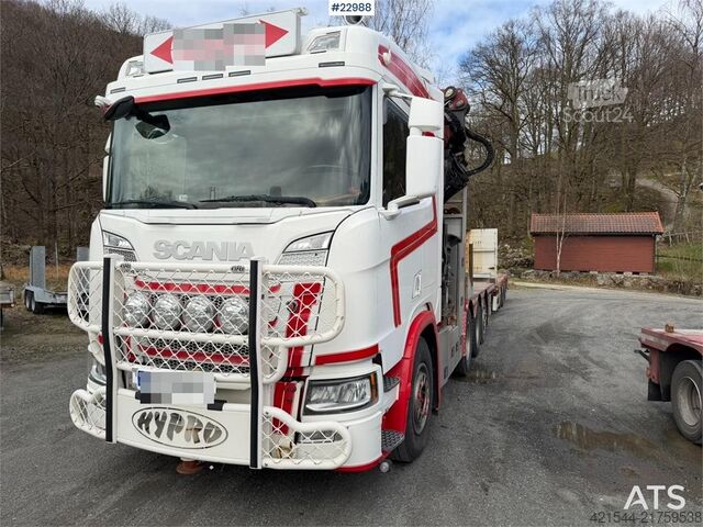 Autokrāna kravas automašīna Scania R500 8x4 combination vehicle with a 71 t/m Fassi c
