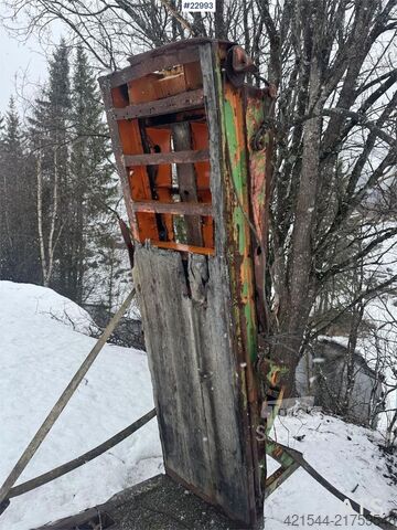 Žemas krautuvas Goldhofer machine trailer. Repair object.