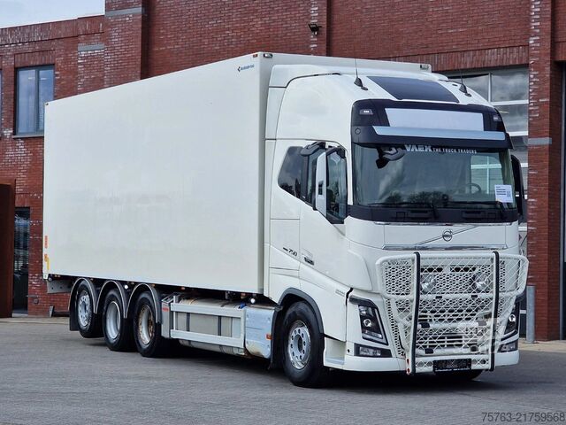 Chladírenská/mrazírenská přeprava Volvo FH 16.750 XL 8x4*4 - Carrier Supra 1150 MT - Bi...