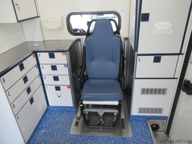 Brandbil MERCEDES-BENZ Sprinter III 519 CDI RTW/KTW*RETTUNGSFAHRZEUG*