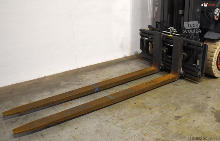 Targonca Linde E 35/600 H 388