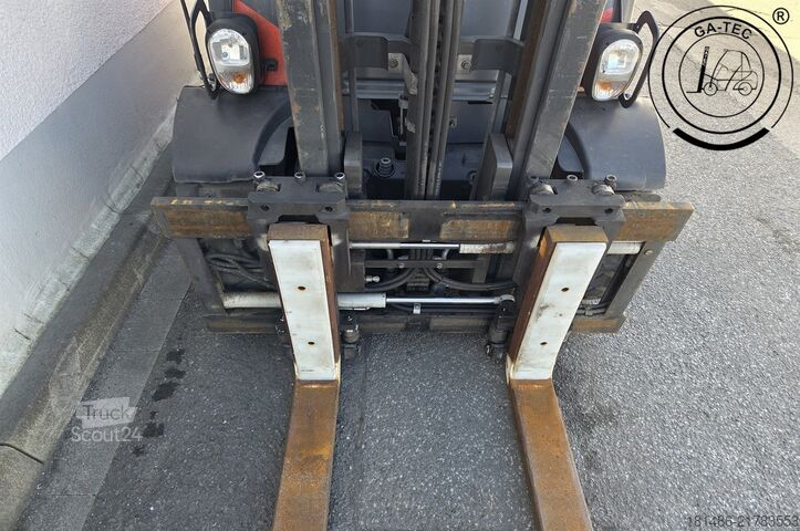 LPG iekrāvēji Linde H30T-02