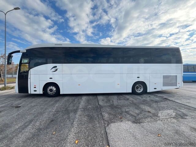 Túraautó Irisbus Domino