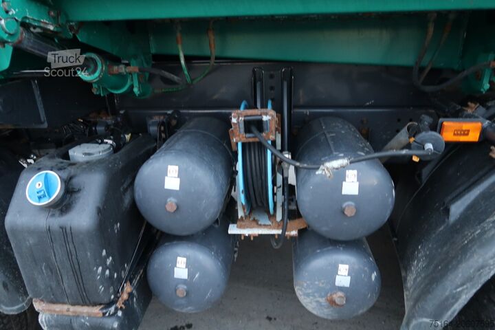 Wywrotka trójstronna Scania G 490 8x4 Bordmatik Thermo