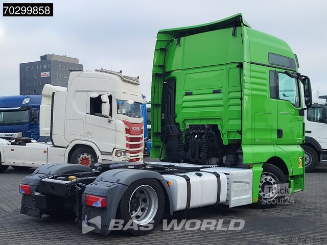 Volumetrekker MAN TGX 18.460 4X2 XXL Mega Retarder 2xTanks