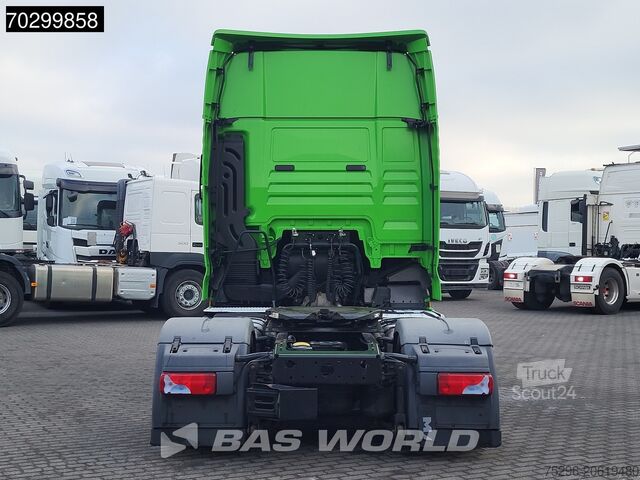 Volumetrekker MAN TGX 18.460 4X2 XXL Mega Retarder 2xTanks