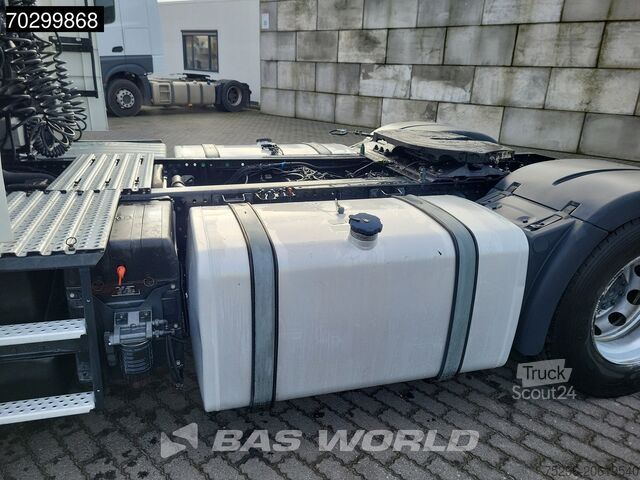 Standard-SZM MAN TGX 18.460 4X2 XLX Retarder 2x Tanks