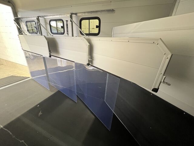 At taşıma römorku Böckmann Traveller G 3 Ablaufkl Pferdeanhänger