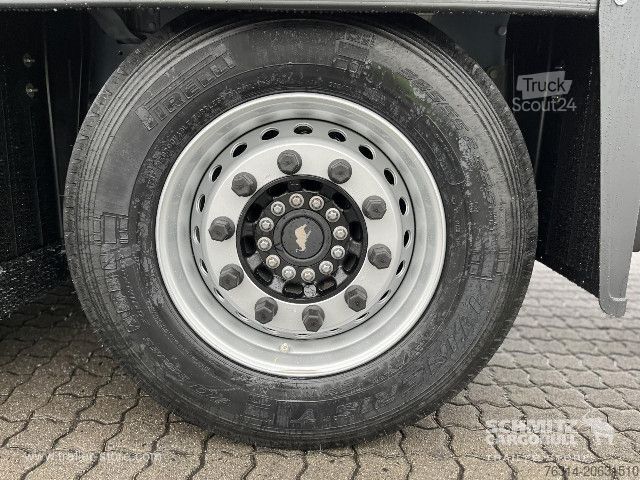 Open oplegger met zeil Schmitz Cargobull Curtainsider Mega Getränke
