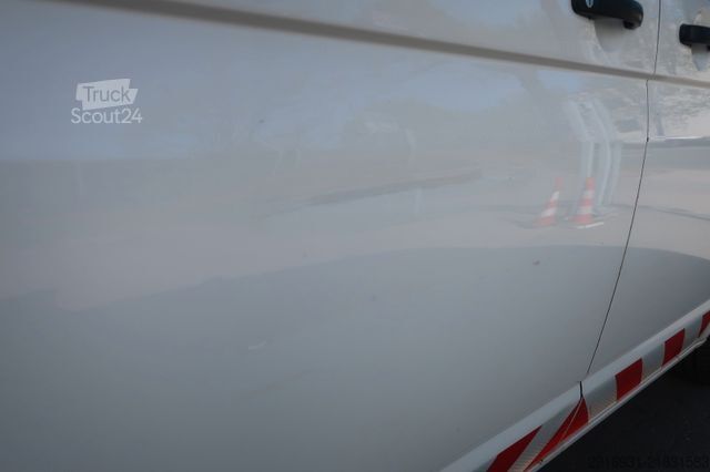 Panelinis furgonas VOLKSWAGEN T5 Transporter Kasten 4Motion/Klima/AHK/ Nr. 141