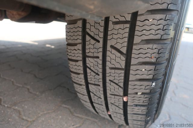 Panelinis furgonas VOLKSWAGEN T5 Transporter Kasten 4Motion/Klima/AHK/ Nr. 141