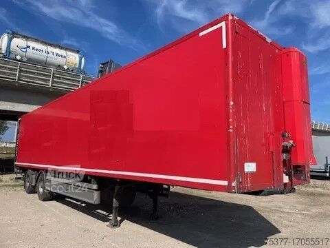 Gekoeld/bevroren transport Fliegl LBW 2500 kgs, Thermo king CT 15 cryo tech, CO2 ...