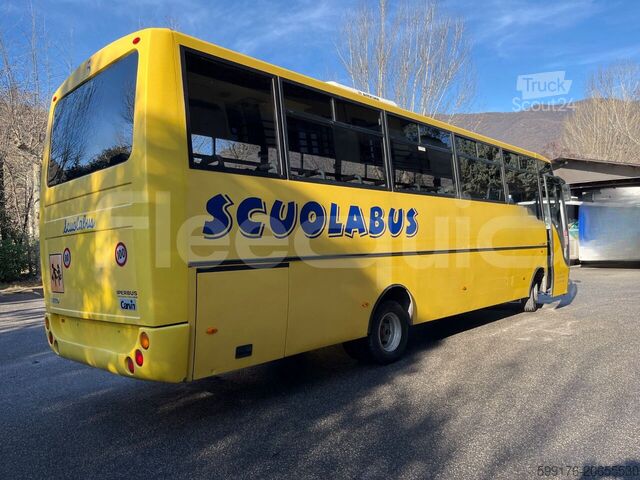 Autocarro interurbano IVECO Carvin