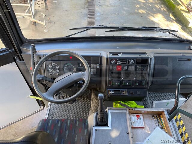 Autocarro interurbano IVECO Carvin