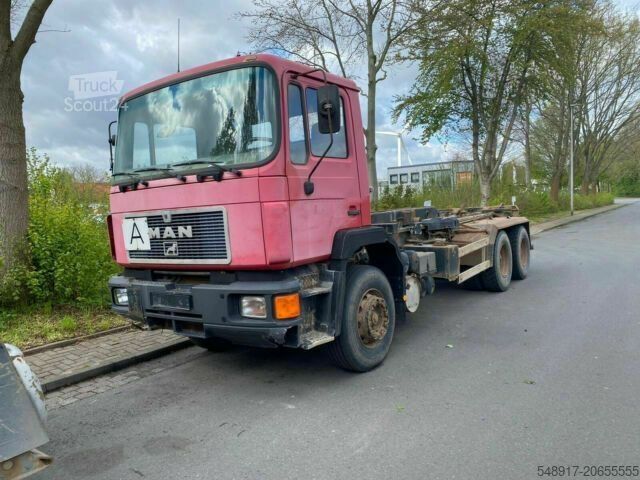 Hakenarmsystem MAN 26.372K 6x4 Abrollkipper AHK Blatt/Blatt