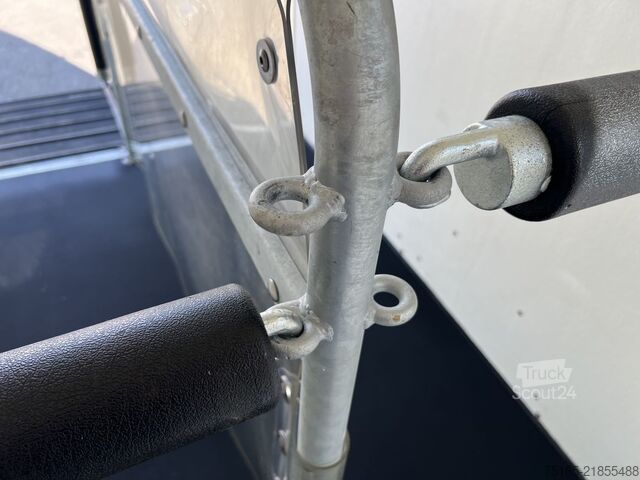 Atrelado de transporte de cavalos Böckmann Comfort Pferdeanhänger