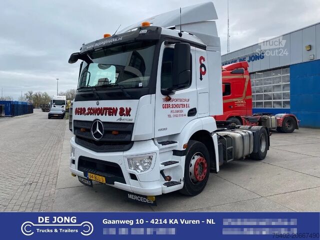 Standard tractor Mercedes-Benz Antos 1933 / Automatic