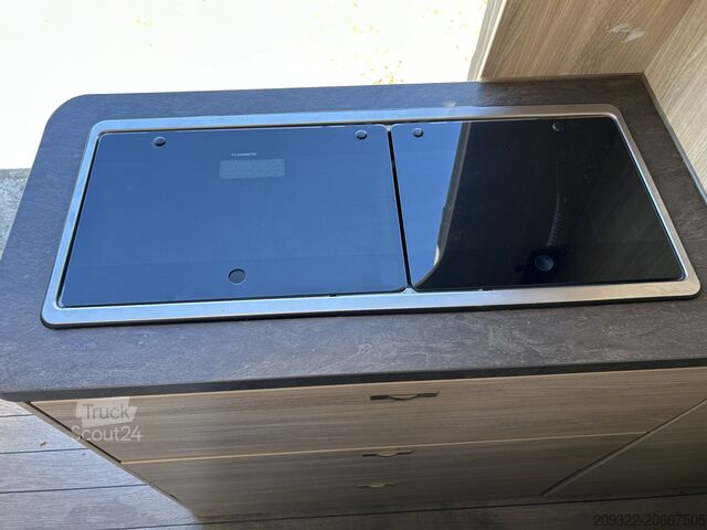 كرفان/عربة تخييم Fiat Weinsberg Carabus 600 K | 4 Posti Letto | Completamente Attrezzato