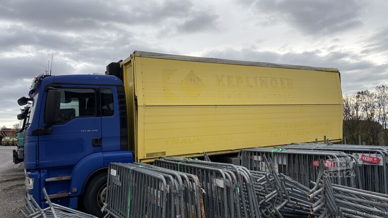 Sunkvežimis su furgonine kėbulo konstrukcija, hidraulinė atverčiama siena MAN TGS 18.320 4x2 BL