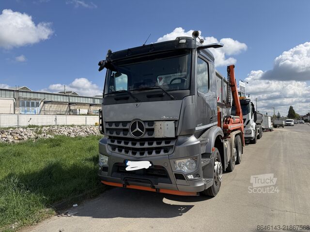 Camion benne Mercedes-Benz Arocs 2643