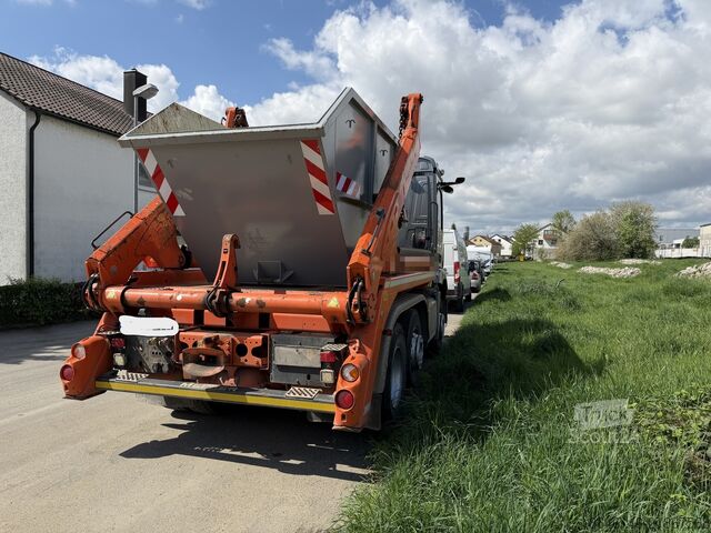Camion benne Mercedes-Benz Arocs 2643