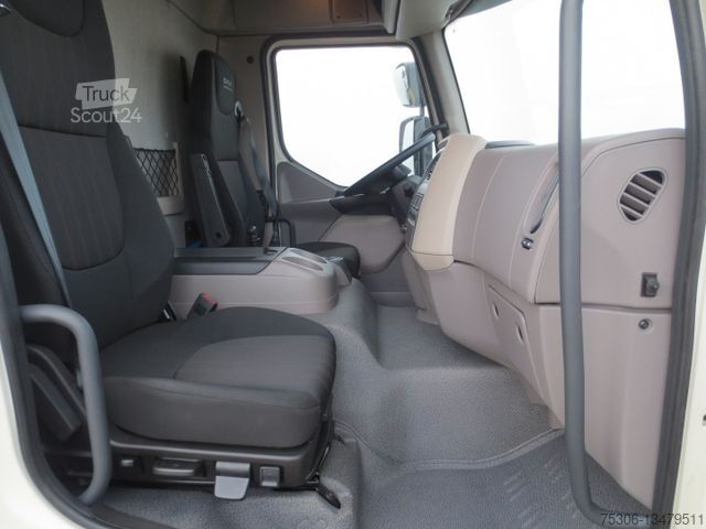 Samochód do przewozu napojów DAF LF 310 18t Zikun Getränkeaufbau