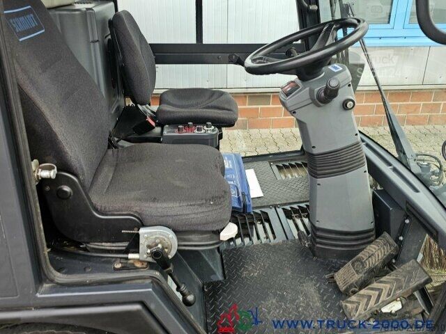 Gatusopmaskin Schmidt Swingo 200+ 3 Besensystem + HD Reiniger & Lanze