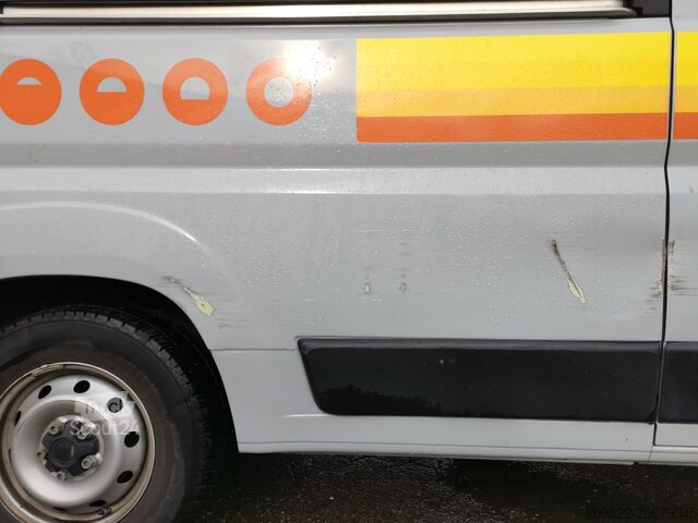 Karavāna/kemperis Fiat Weinsberg Carabus 600 K | 4 Posti Letto | Completamente Attrezzato