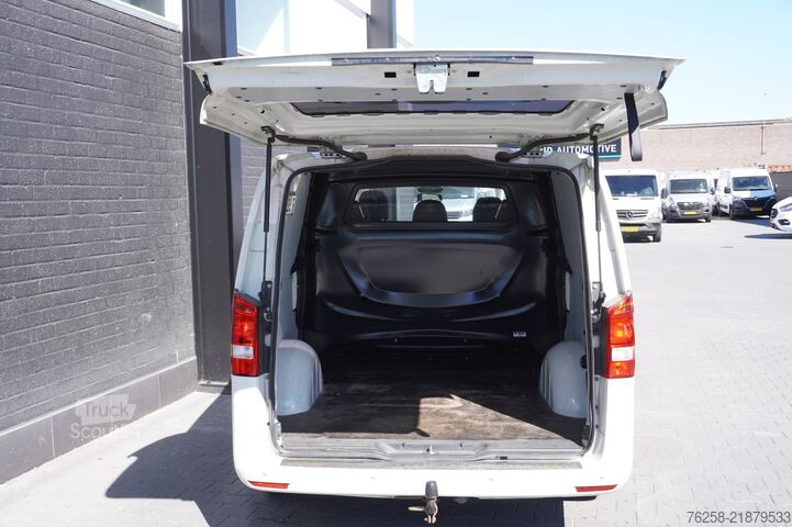 Slēgtais furgons Mercedes-Benz Vito 114 CDI Lang Automaat Dubbele Cabine EURO ...