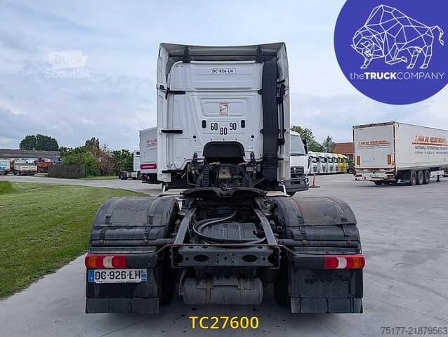 معيار SZM Mercedes-Benz Actros 1842