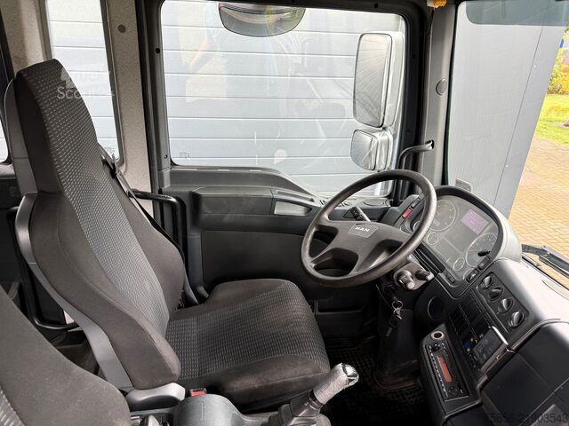 Kipper LKW MAN TGL 8.180 4x2 Meiller Kipper Doka