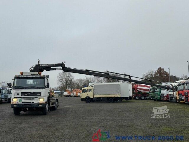 Tovornjak s kavljem za kontejnerje Volvo 340 HIAB Kran 11,9m=790kg 5+6 Steuerkreis Klima