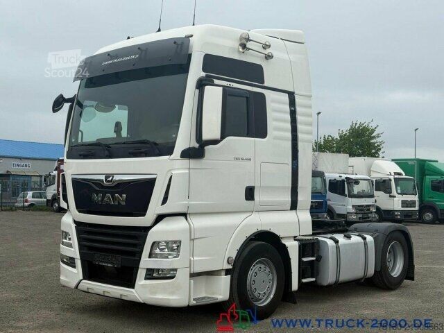 Standaard trekker MAN TGX 18.460 XXL Haus 2 Betten + Retarder + Klima