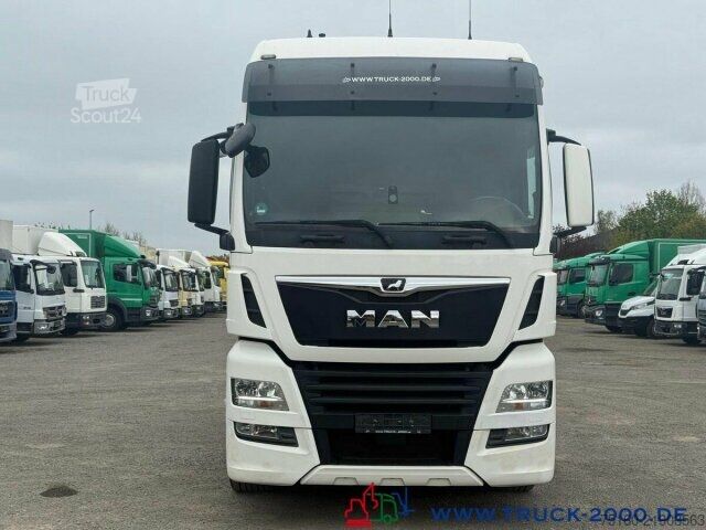 Standaard trekker MAN TGX 18.460 XXL Haus 2 Betten + Retarder + Klima
