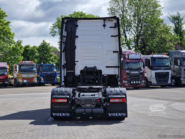 Štandard-SZM Volvo FH 13.540 Aero Globetrotter XL 4x2 - New - Full...