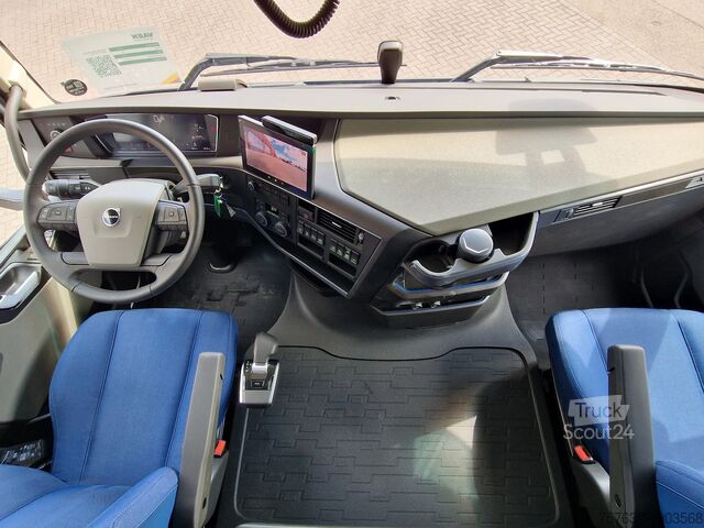 Štandard-SZM Volvo FH 13.540 Aero Globetrotter XL 4x2 - New - Full...