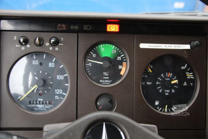 Paarden transport Mercedes-Benz SK 814 4x2 - Full Steel Suspension - Manual Gea...