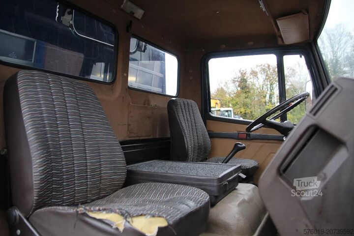 Paarden transport Mercedes-Benz SK 814 4x2 - Full Steel Suspension - Manual Gea...